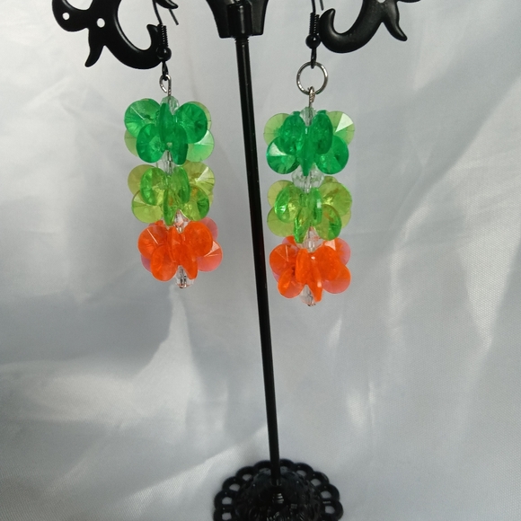 Fall -themed Earrings! - Picture 2 of 4